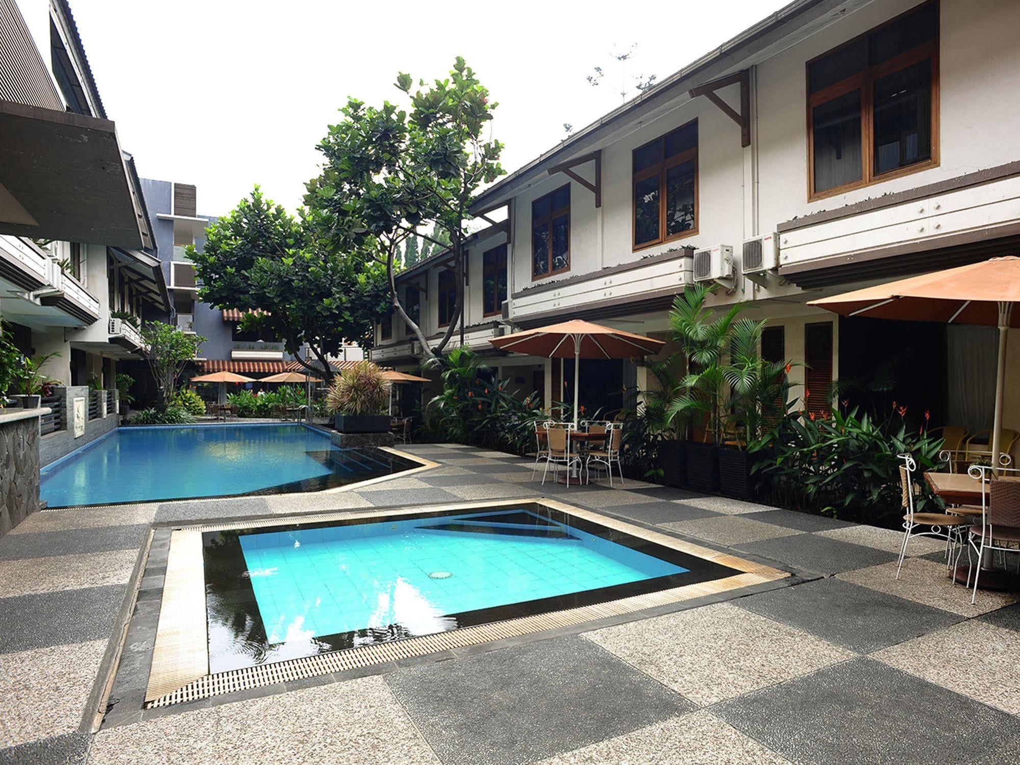 Gumilang Regency Hotel Bandung Luaran gambar